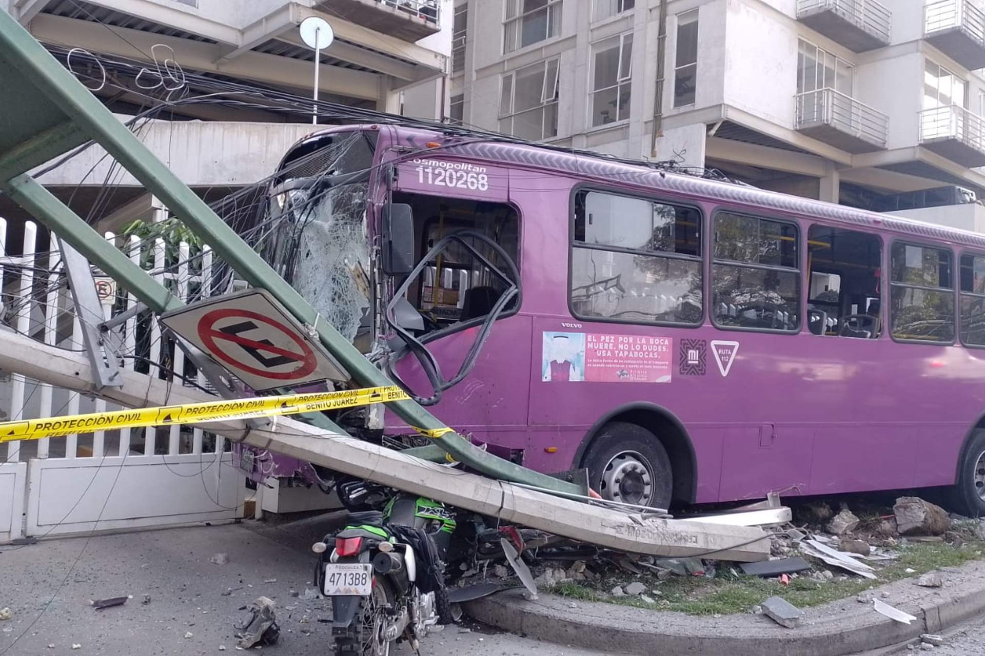 Choque en colonia Portales de CDMX deja al menos 17 lesionados Choque en colonia Portales de CDMX deja al menos 17 lesionados