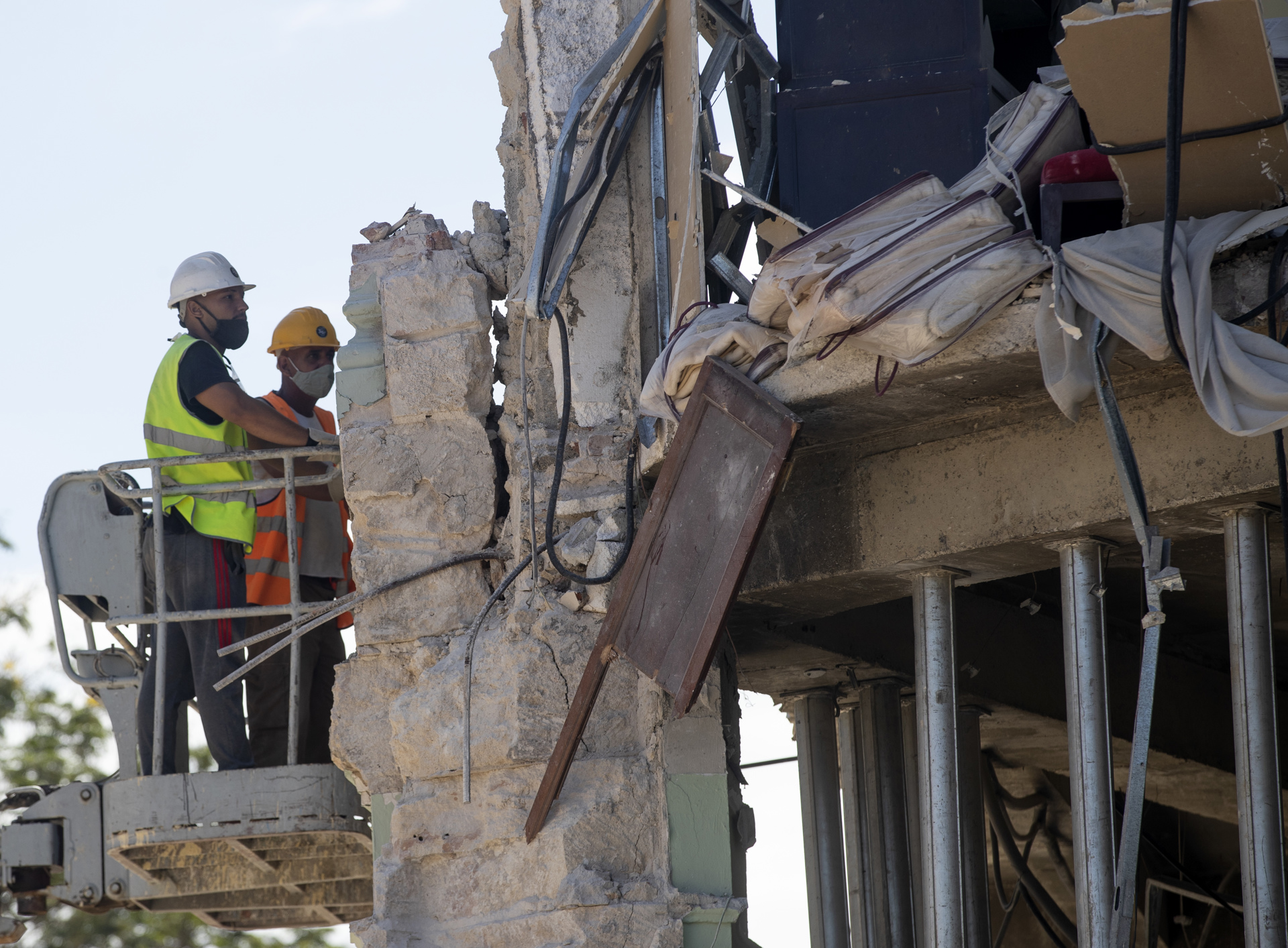 Cuba anuncia el fin de las tareas de rescate en el hotel Saratoga