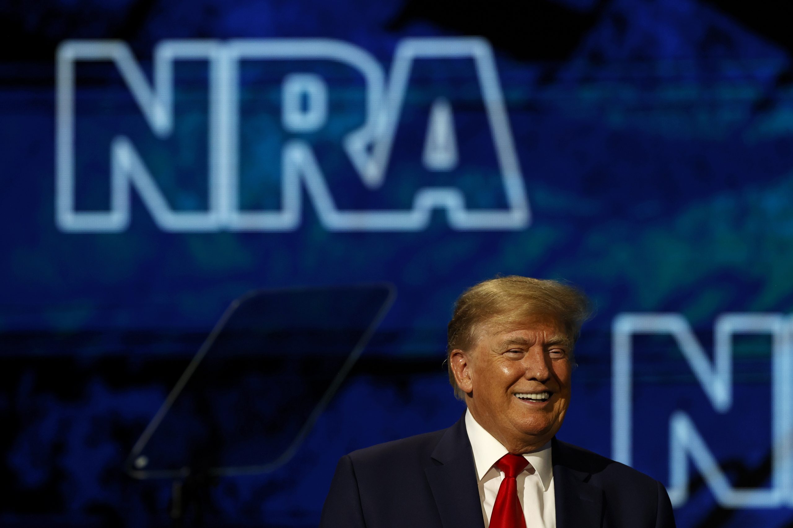 “Escuelas deberían ser el objetivo más difícil en nuestro país”, asegura Trump ante NRA “Escuelas deberían ser el objetivo más difícil en nuestro país”, asegura Trump ante NRA