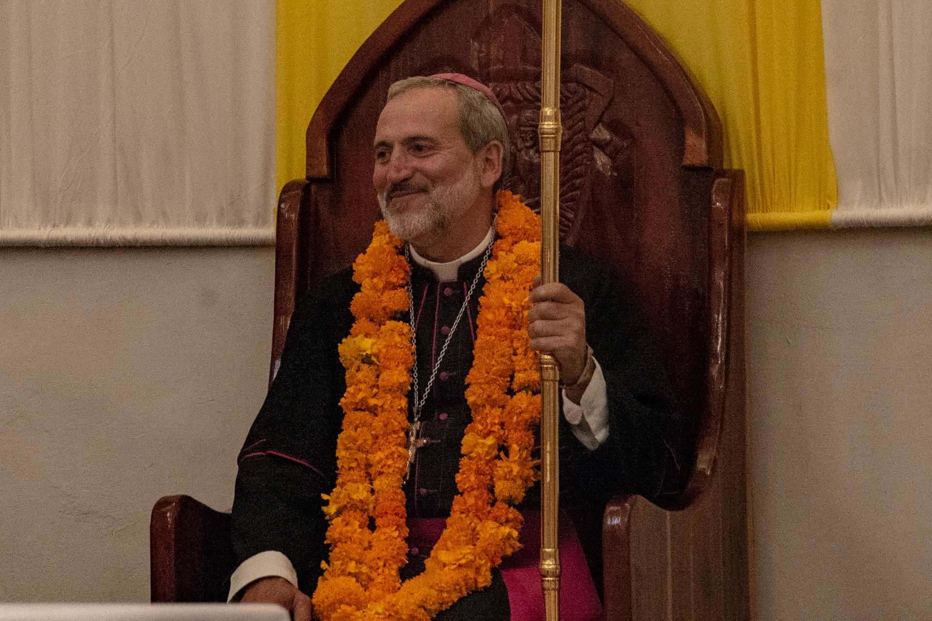 AMLO debe dialogar con narcos para “que le bajen”: obispo de Chilpancingo-Chilapa