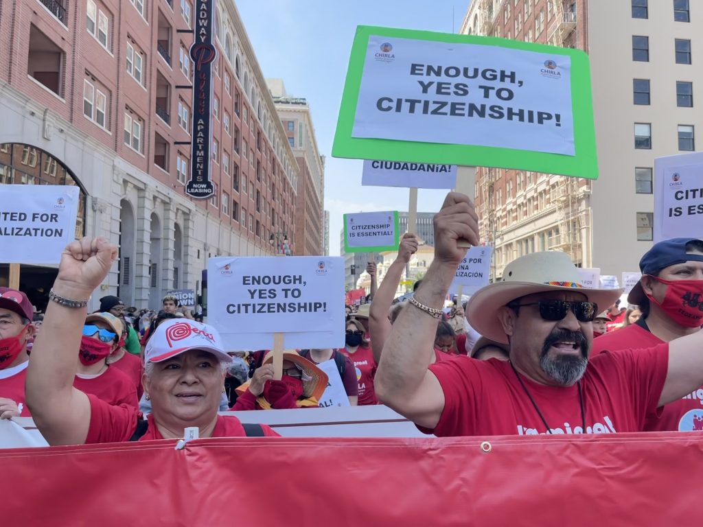 La causa migrante protagoniza las marchas del primero de mayo en EE.UU. - la-causa-migrante-protagoniza-las-marchas-del-primero-de-mayo-en-eeuu-3-1024x768
