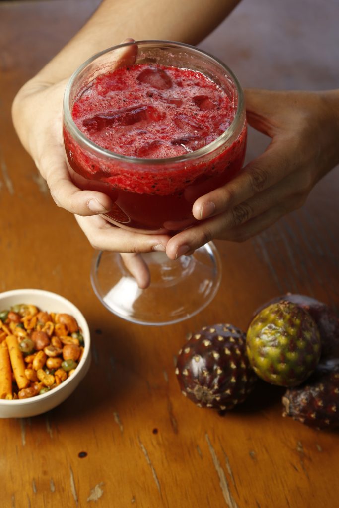 La pitaya, la fruta exótica que crece en México al calor de la primavera - la-pitaya-la-fruta-exotica-que-crece-en-mexico-al-calor-de-la-primavera-3-683x1024