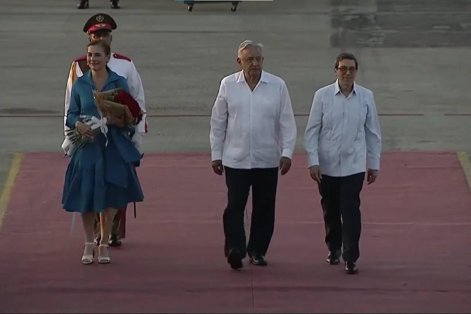 López Obrador aterriza en Cuba para una visita de trabajo López Obrador aterriza en Cuba para una visita de trabajo