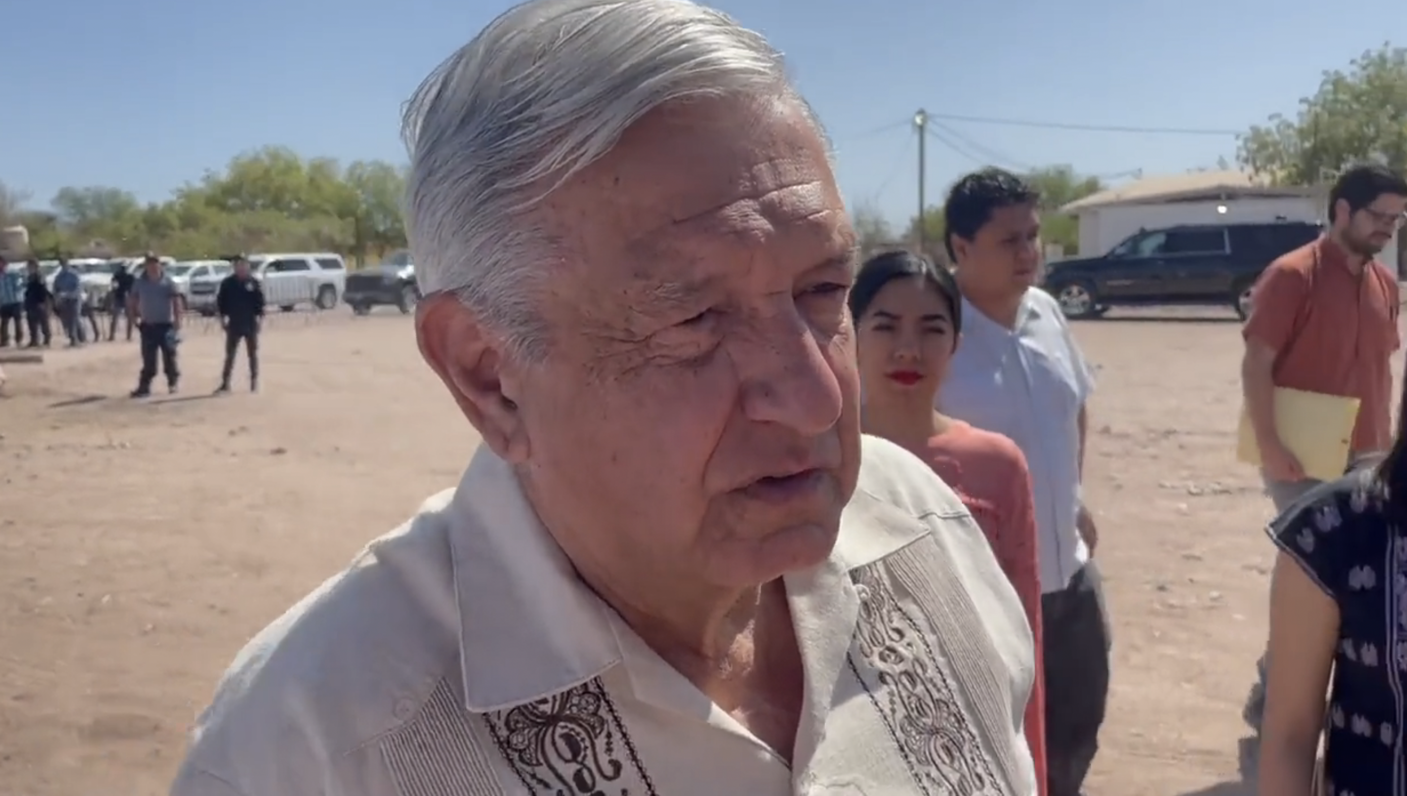 “Vamos a seguir buscándolos y no vamos a descansar en eso”, asegura AMLO en Sonora
