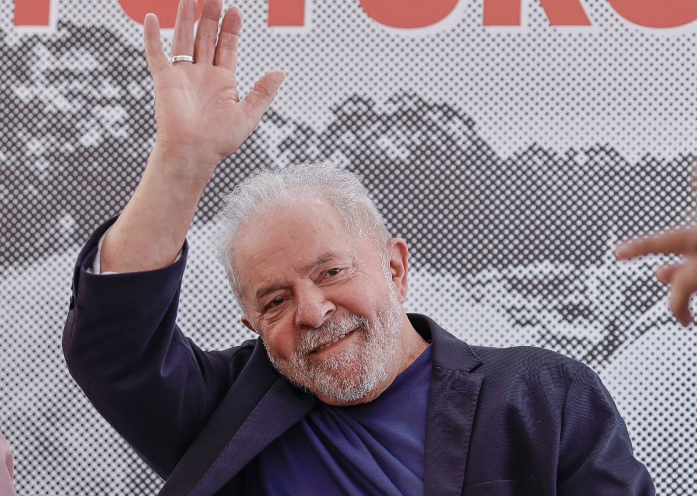 Lula se postula a la presidencia de Brasil