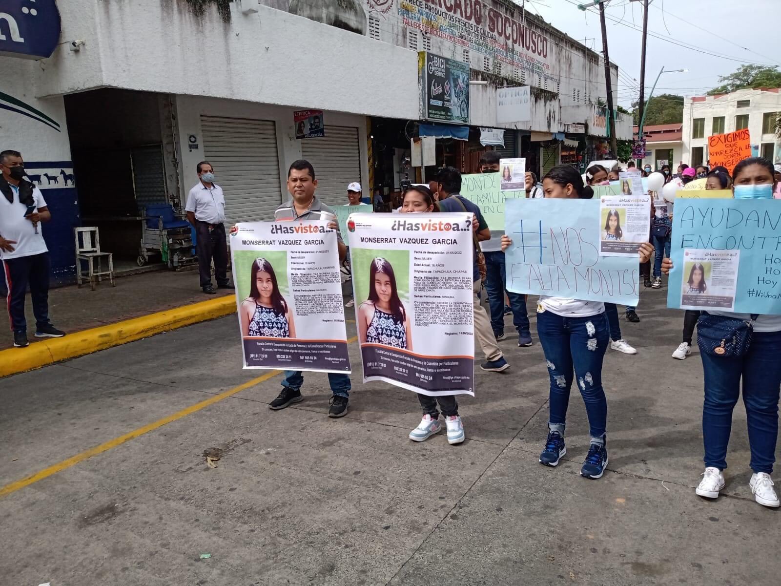 Marchan en Chiapas para pedir justicia por Valeria Estefany y localizar a Monserrat Marchan en Chiapas para pedir justicia por Valeria Estefany y localizar a Monserrat