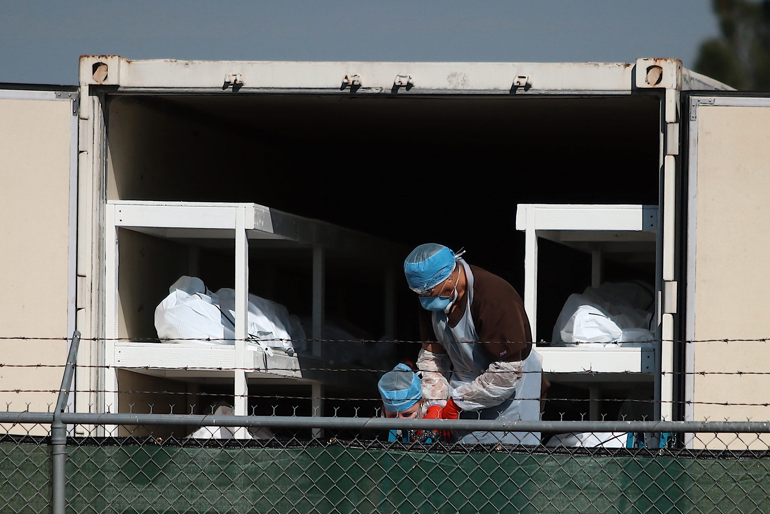 OPS advierte que la pandemia de COVID-19 no cesa en América OPS advierte que la pandemia de COVID-19 no cesa en América