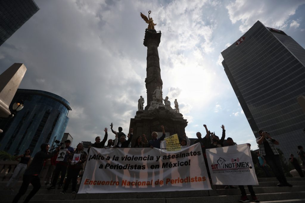 Periodistas protestan en Ciudad de México ante ola de violencia contra la prensa - periodistas-protestan-en-ciudad-de-mexico-ante-ola-de-violencia-contra-la-prensa-1024x683