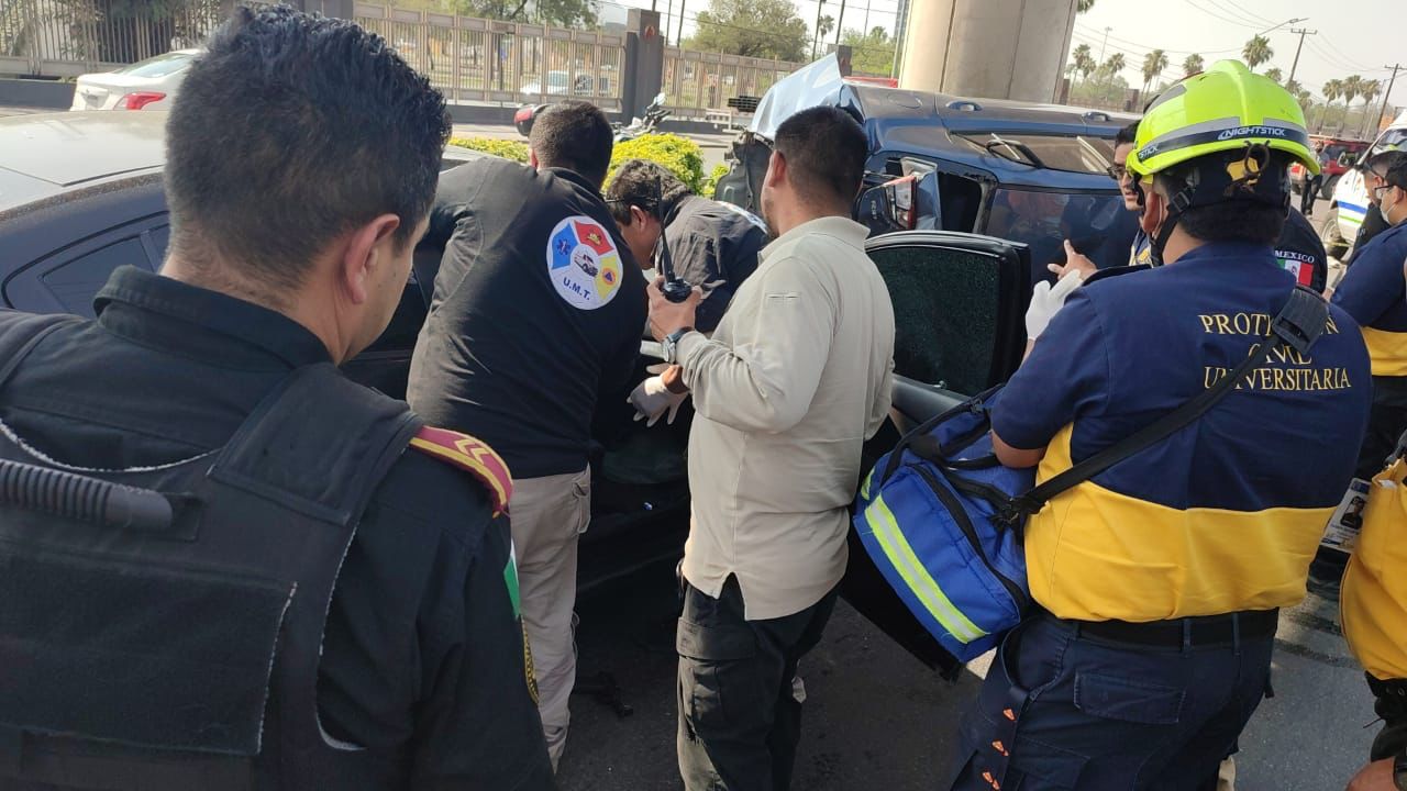 Persecución en San Nicolás, Nuevo León, deja al menos un muerto Persecución en San Nicolás, Nuevo León, deja al menos un muerto