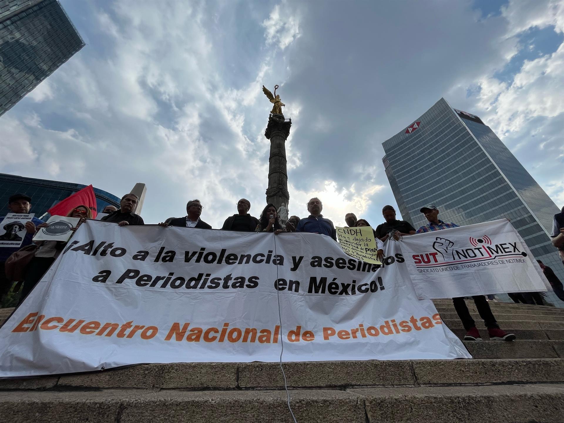 ONU condena asesinato de periodistas en Veracruz y pide protección a la prensa ONU condena asesinato de periodistas en Veracruz y pide protección a la prensa