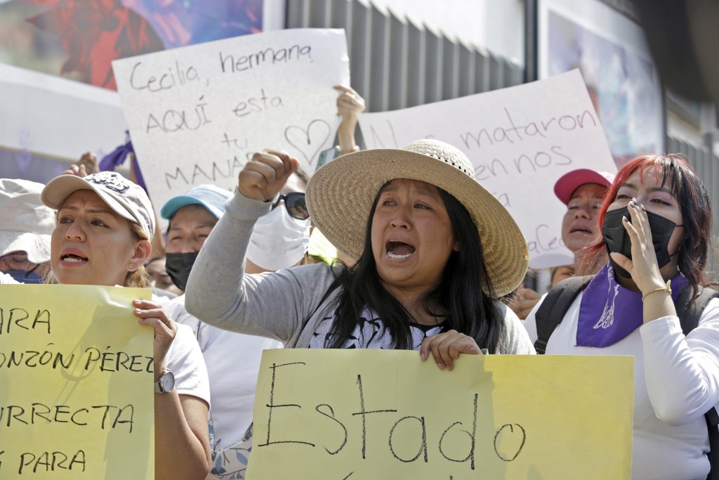 Protestan en Puebla por el asesinato de la activista Cecilia Monzón - protestan-en-puebla-por-el-asesinato-de-la-activista-cecilia-monzon-2-1024x683