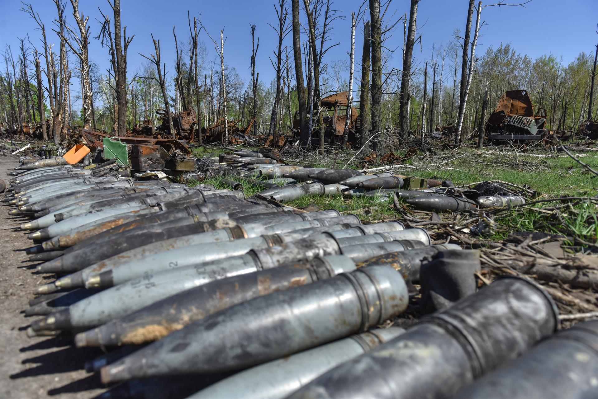 Ucrania denuncia que la mitad de su territorio está minado