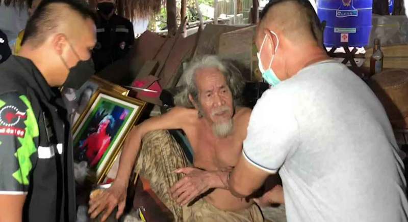 Controversia en Tailandia por una secta que convivía con cadáveres