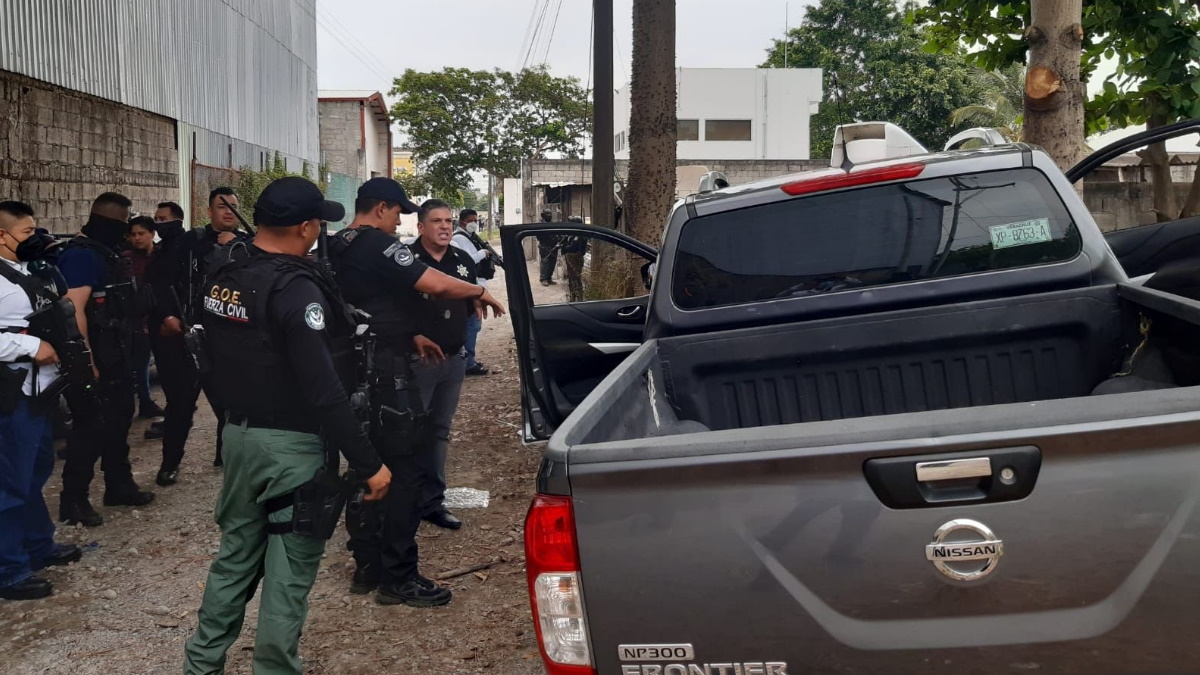 Policías abaten a sujeto en Veracruz tras reporte de disparos Policías abaten a sujeto en Veracruz tras reporte de disparos