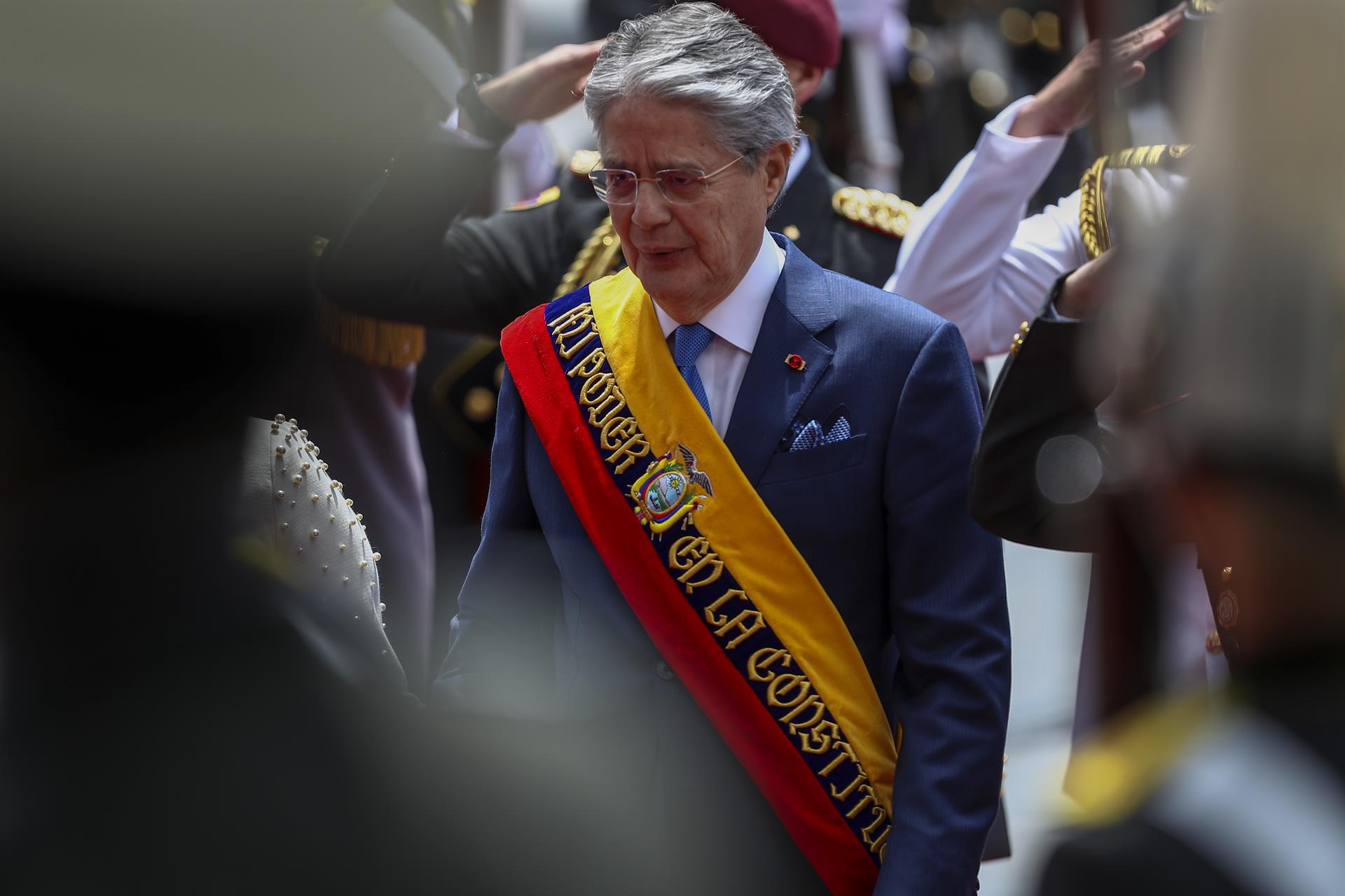 Presidente de Ecuador rebaja precios congelados de gasolinas y diésel Presidente de Ecuador rebaja precios congelados de gasolinas y diésel