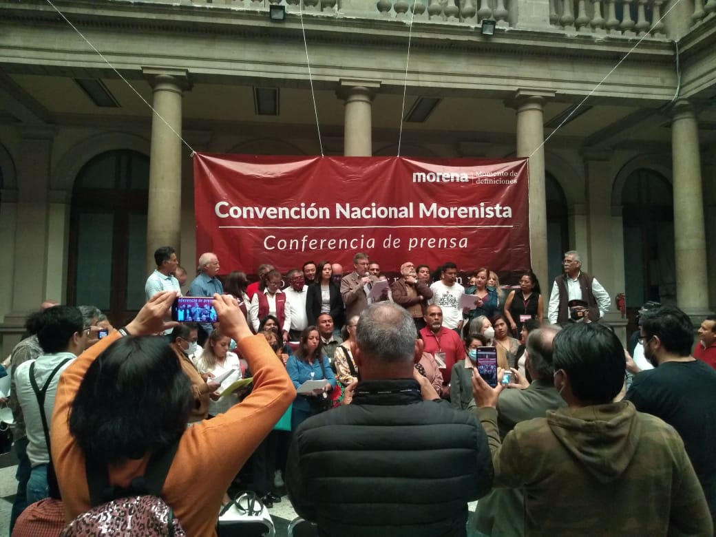 #Video Exigen en la Convención Nacional Morenista la renuncia de Mario Delgado