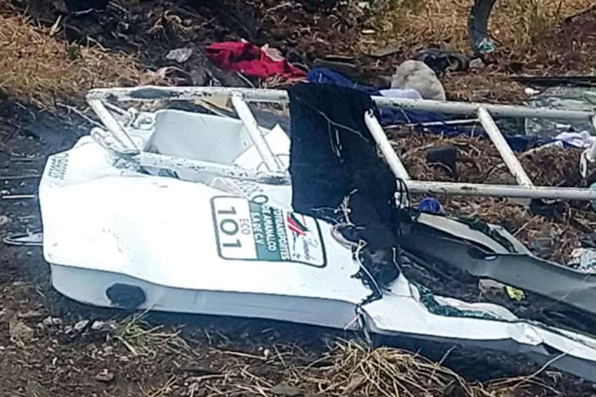 Sube a 13 cifra de muertos por accidente en la autopista México-Querétaro Sube a 13 cifra de muertos por accidente en la autopista México-Querétaro