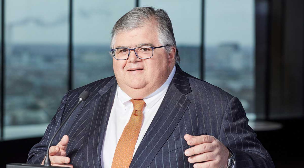 Carstens pide a bancos centrales ‘no cantar victoria’ en el tema de la inflación