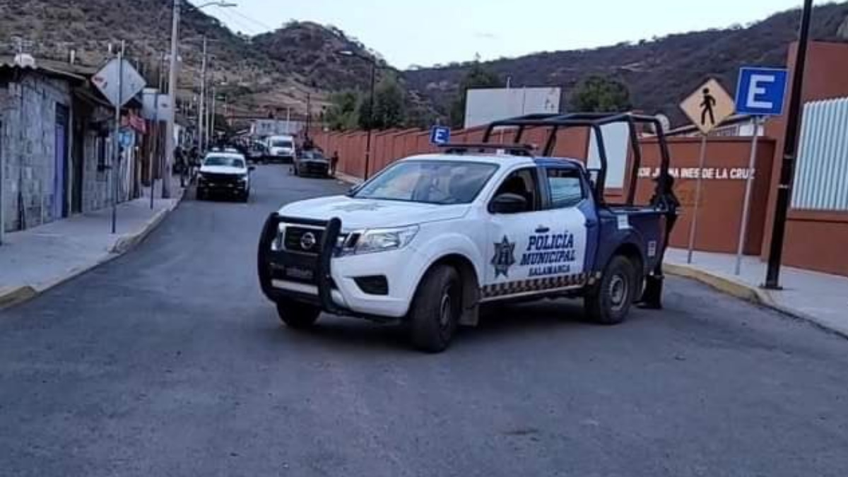 Asesinan a seis personas afuera de primaria en Salamanca, Guanajuato