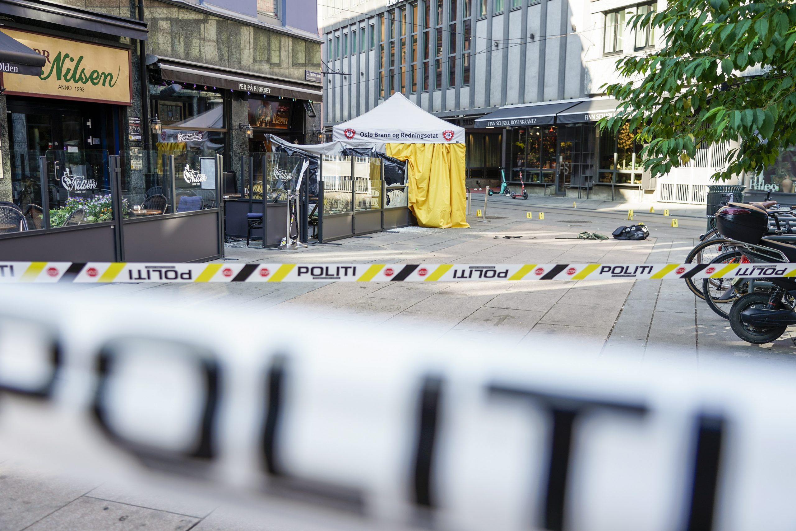 Investigan como terrorismo tiroteo en Oslo que dejó dos muertos y 21 heridos Investigan como terrorismo tiroteo en Oslo que dejó dos muertos y 21 heridos