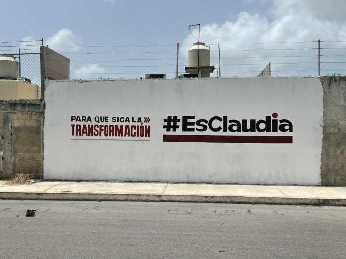 Sheinbaum se deslinda de las bardas “#EsClaudia” Sheinbaum se deslinda de las bardas “#EsClaudia”