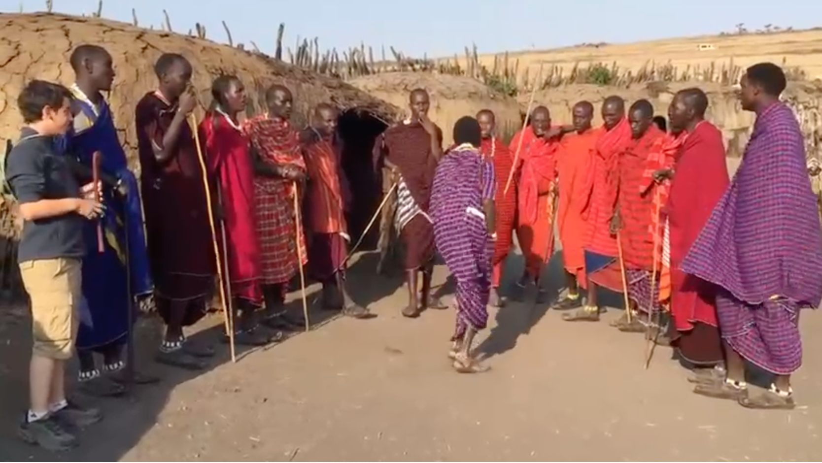 La tribu Masai en Kenia y Tanzania, por Ivonne Frid La tribu Masai en Kenia y Tanzania, por Ivonne Frid