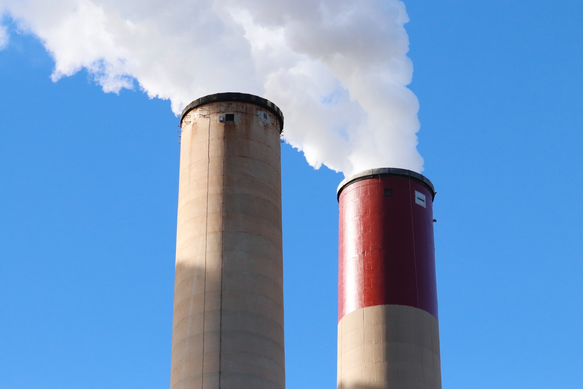 Supremo de EE.UU. limita la autoridad del Gobierno contra la emisión de gases Supremo de EE.UU. limita la autoridad del Gobierno contra la emisión de gases