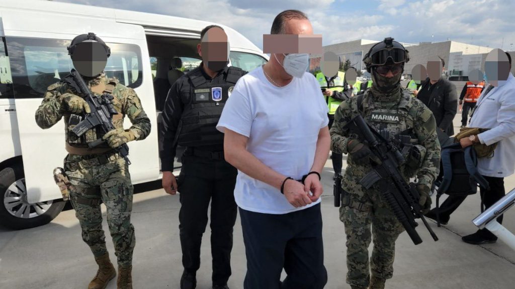 Detienen a César Duarte, exgobernador de Chihuahua