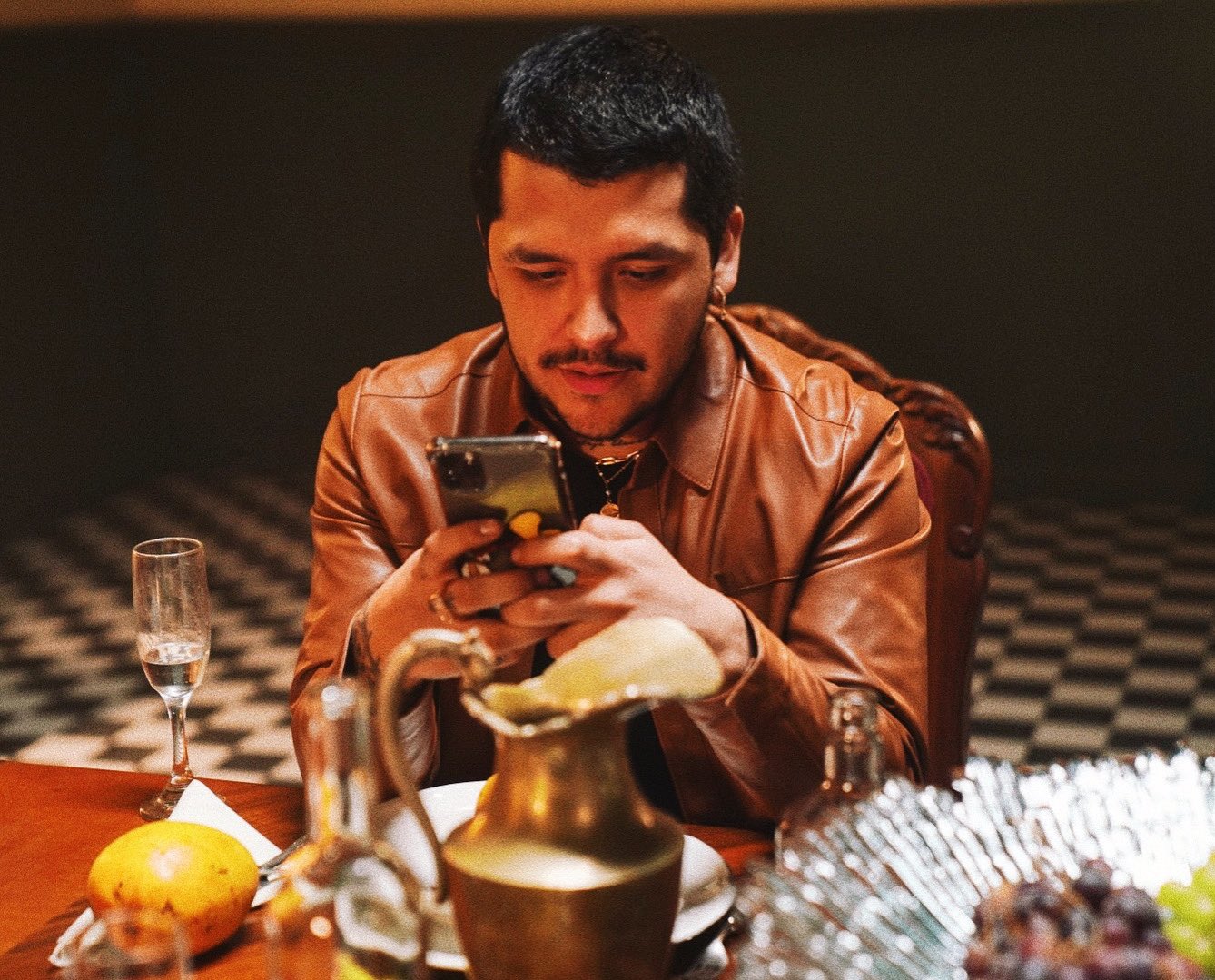 Detienen a cuatro personas por cancelación de concierto de Nodal en Bolivia Detienen a cuatro personas por cancelación de concierto de Nodal en Bolivia