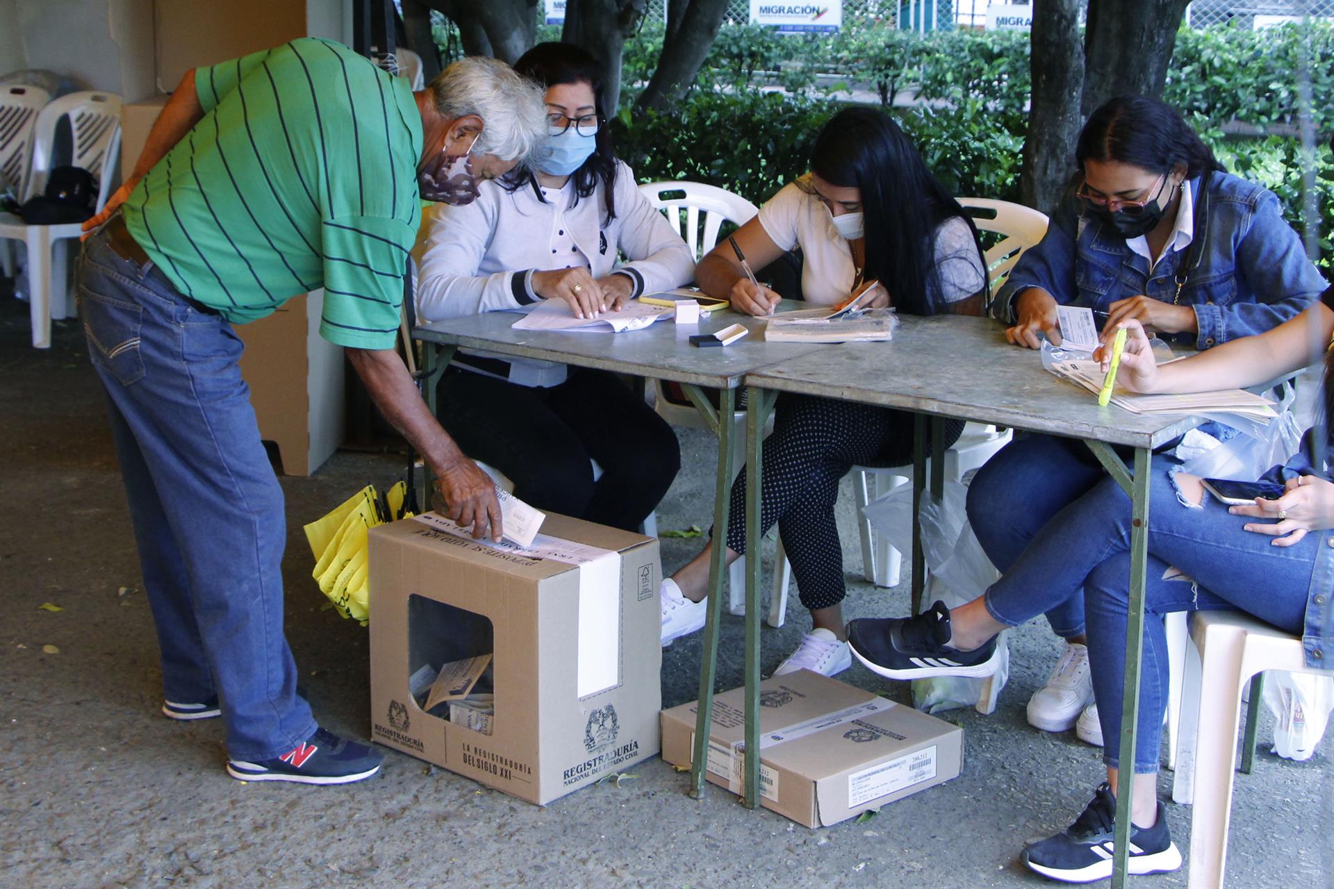 Colombia tendrá un cambio: ¿el desconocido Hernández o el progresista Petro?