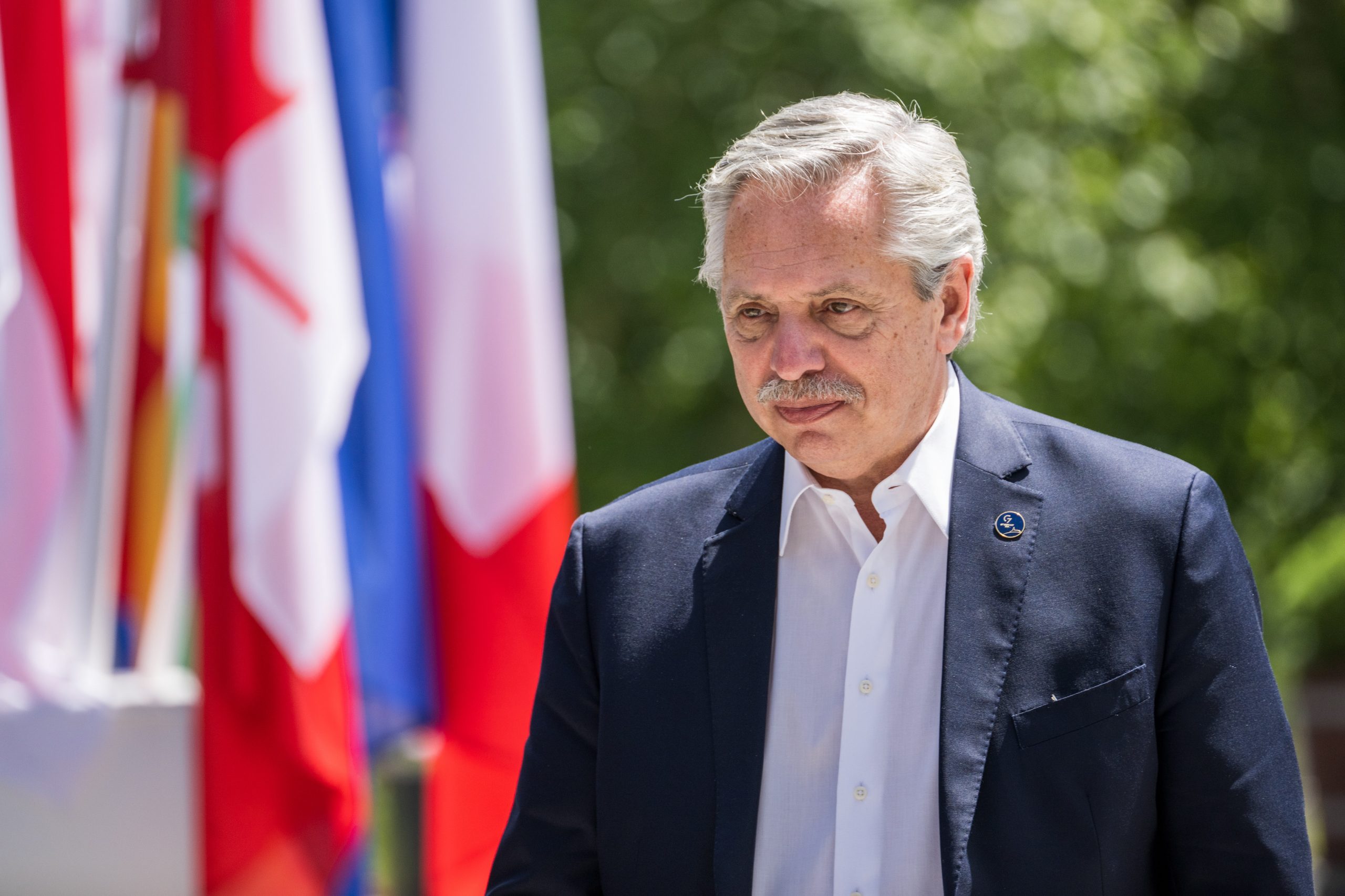 Soberanía de las Malvinas “no está en cuestión”: advierte Johnson a Fernández Soberanía de las Malvinas “no está en cuestión”: advierte Johnson a Fernández