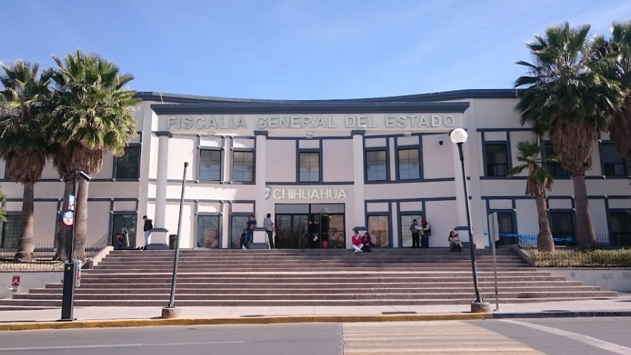 Fiscalía de Chihuahua ignoró llamadas por asesinato de sacerdotes jesuitas; “No contestaron”, denuncia rector de la Ibero Fiscalía de Chihuahua ignoró llamadas por asesinato de sacerdotes jesuitas; “No contestaron”, denuncia rector de la Ibero