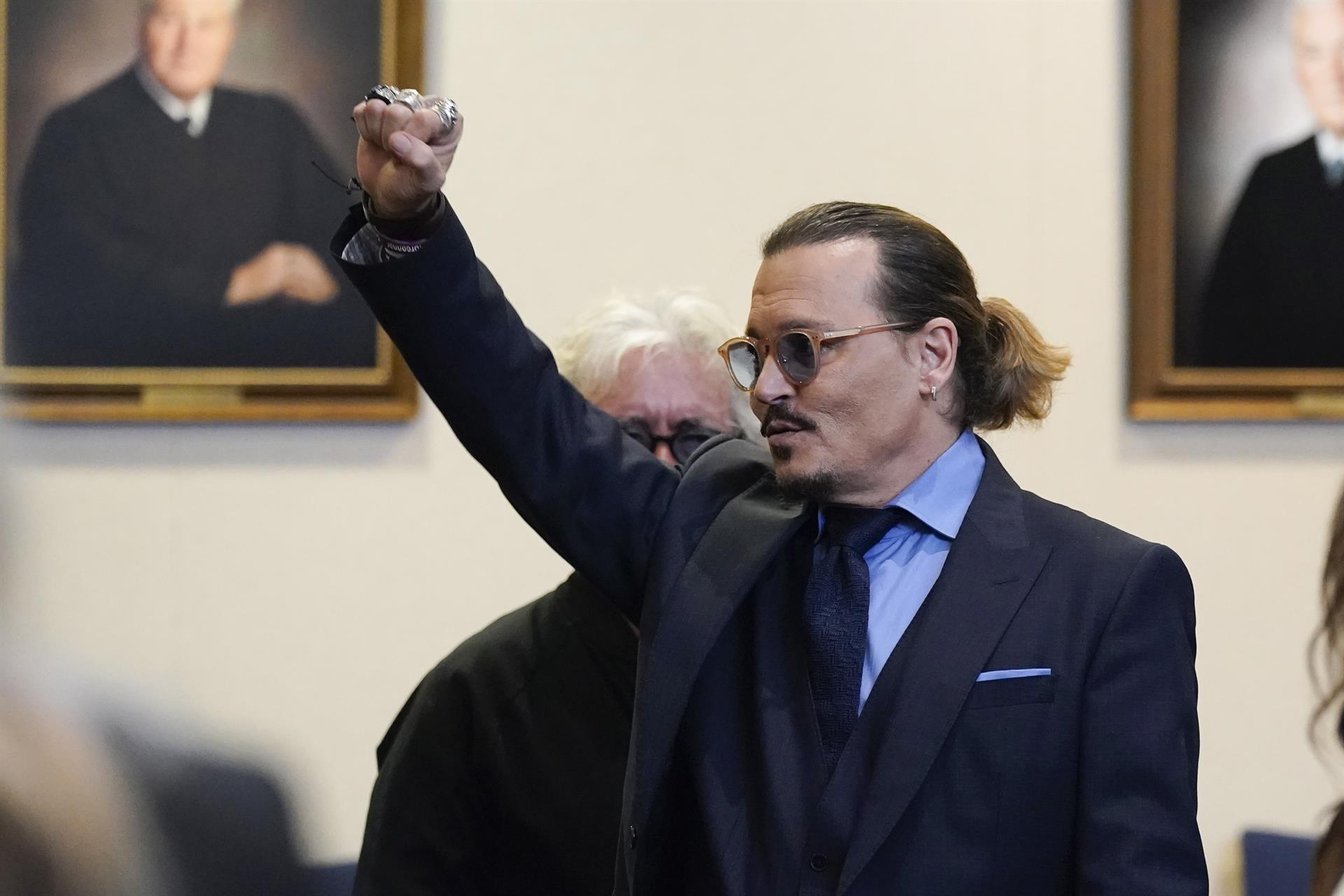 Johnny Depp gana juicio; Amber Heard sí lo difamó, determina jurado Johnny Depp gana juicio; Amber Heard sí lo difamó, determina jurado