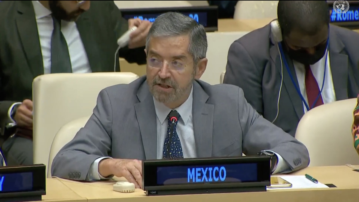 Juan Ramón de la Fuente respalda labor de la Corte Penal Internacional Juan Ramón de la Fuente respalda labor de la Corte Penal Internacional