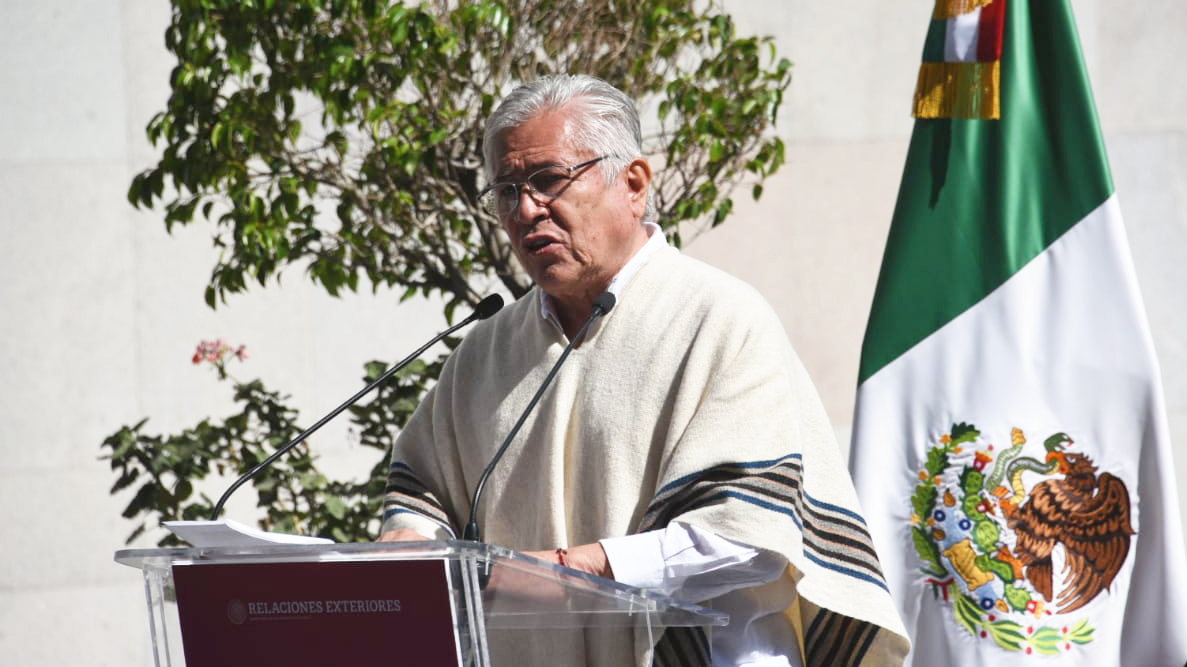 México promoverá la “diplomacia indígena” con primer embajador originario