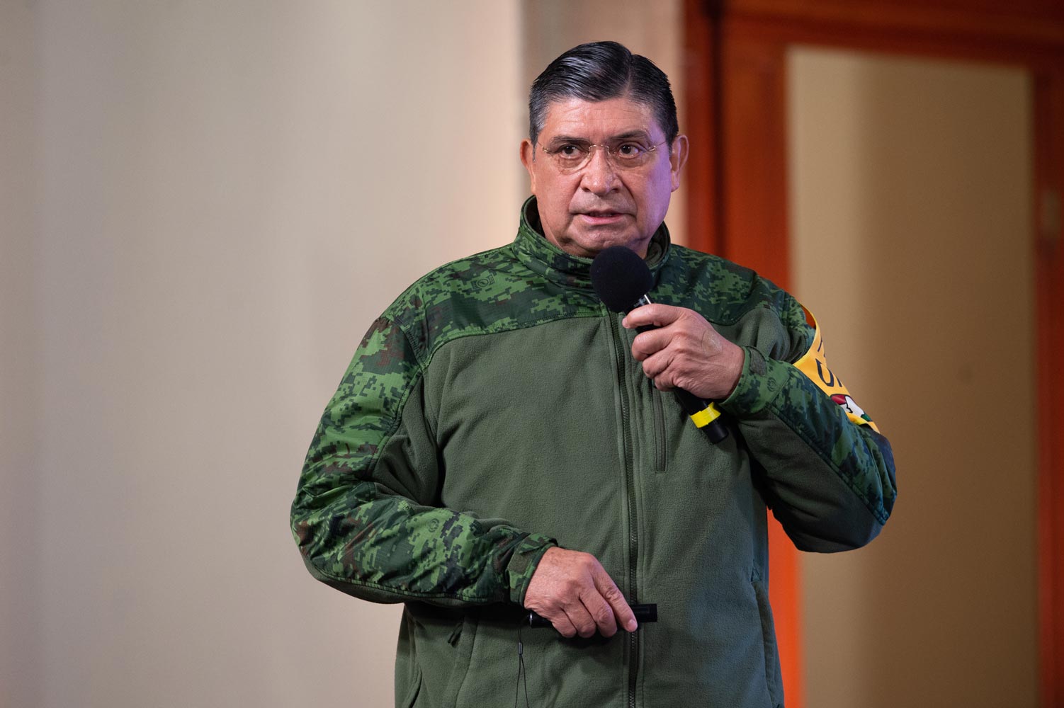 Sedena ha entregado casi 19 mil fojas de evidencia sobre Caso Ayotzinapa: Luis Cresencio Sandoval