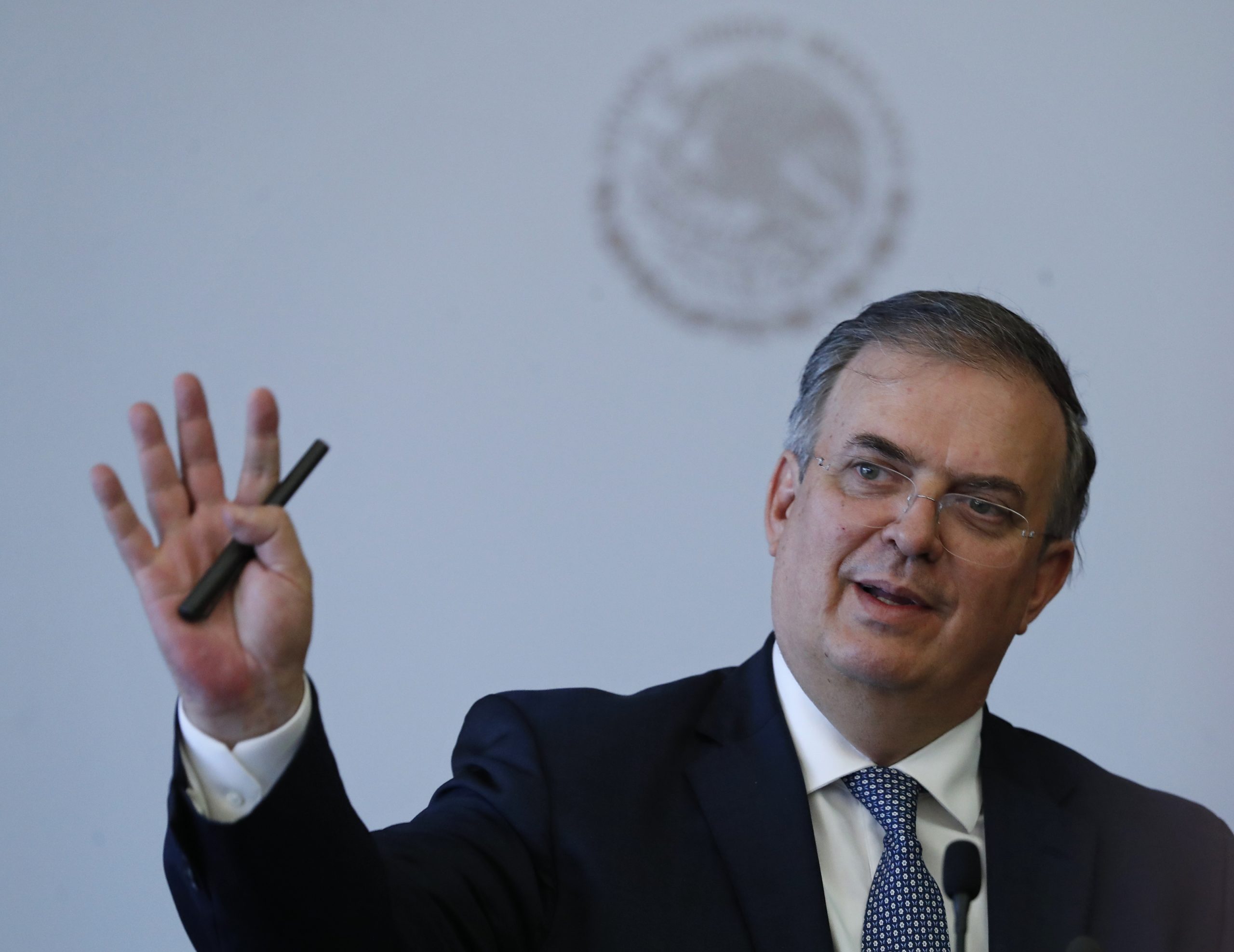 México demanda programas de “movilidad laboral” para acabar con caravanas