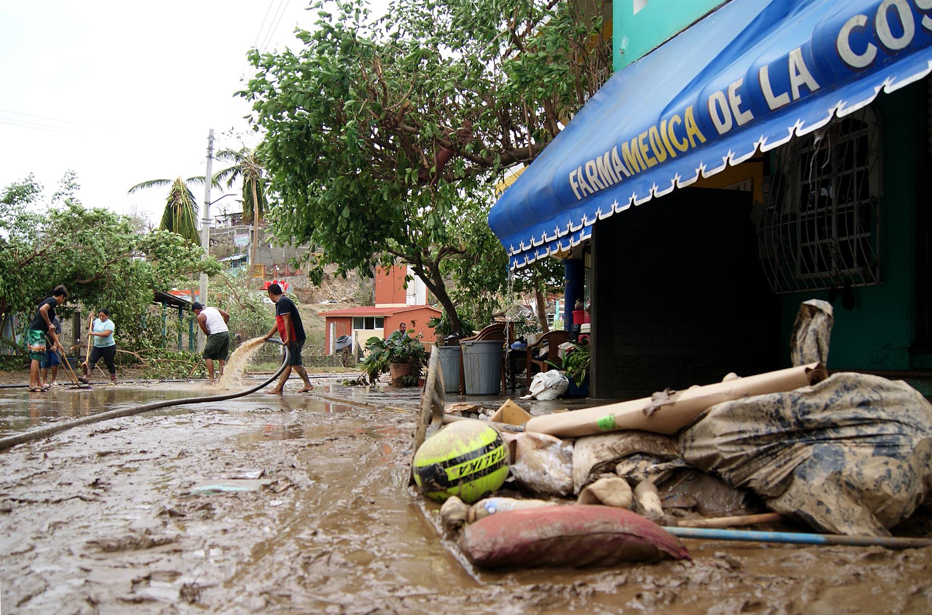 “No están solos”: AMLO visitará comunidades de Oaxaca afectadas por Ágatha “No están solos”: AMLO visitará comunidades de Oaxaca afectadas por Ágatha