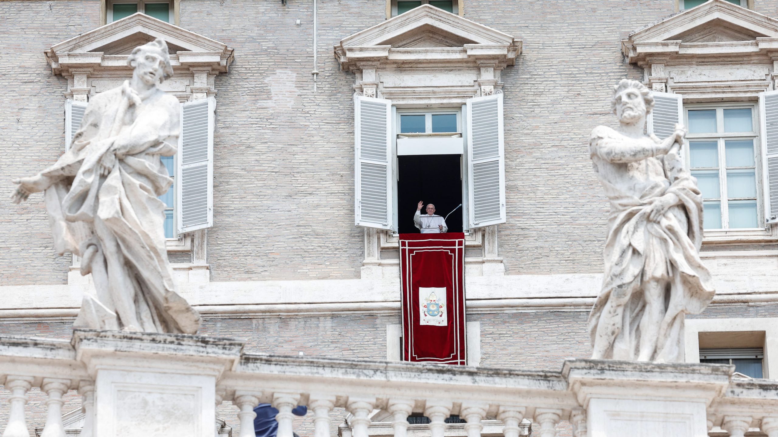 Papa Francisco pide “no olvidar” el drama de Ucrania y Birmania