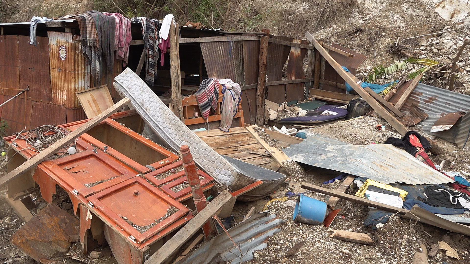 Damnificados por paso de huracán Agatha piden ayuda al Gobierno de México