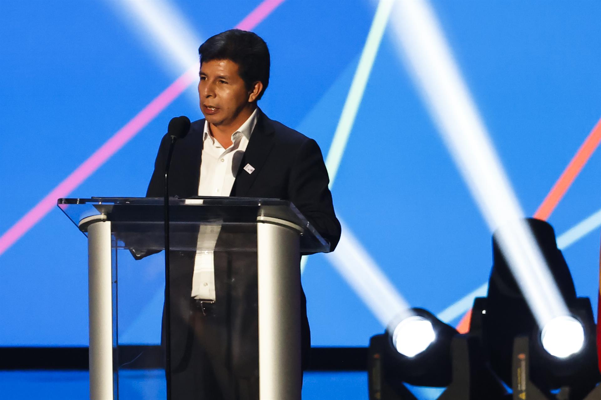 Interrogan al presidente de Perú en investigación por presunta corrupción Interrogan al presidente de Perú en investigación por presunta corrupción