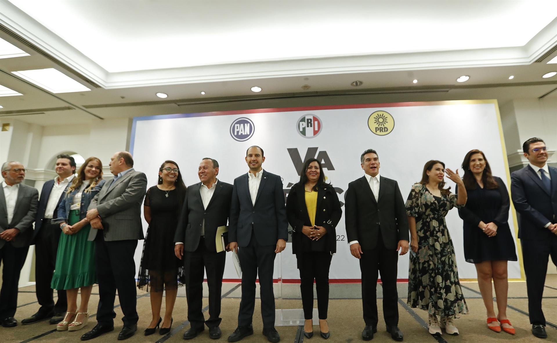 “No ayudan, se dedican a estorbar”: AMLO sobre ‘moratoria constitucional’ de Va por México “No ayudan, se dedican a estorbar”: AMLO sobre ‘moratoria constitucional’ de Va por México