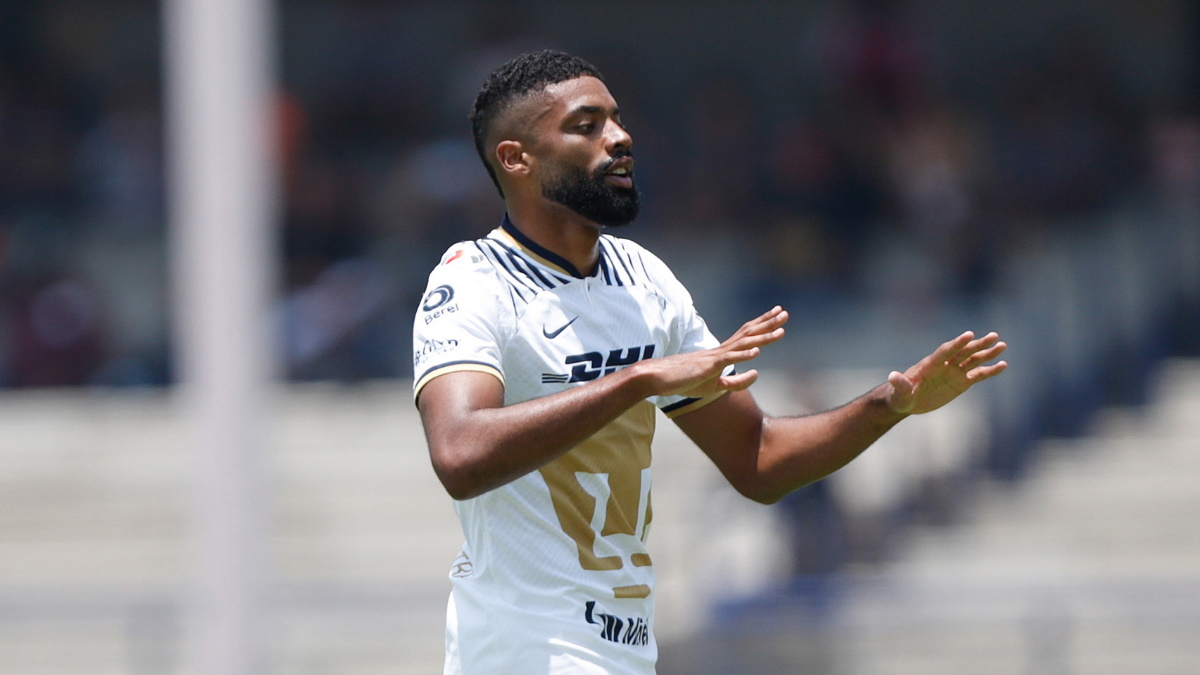 De Oliveira rescata empate para Pumas ante Xolos