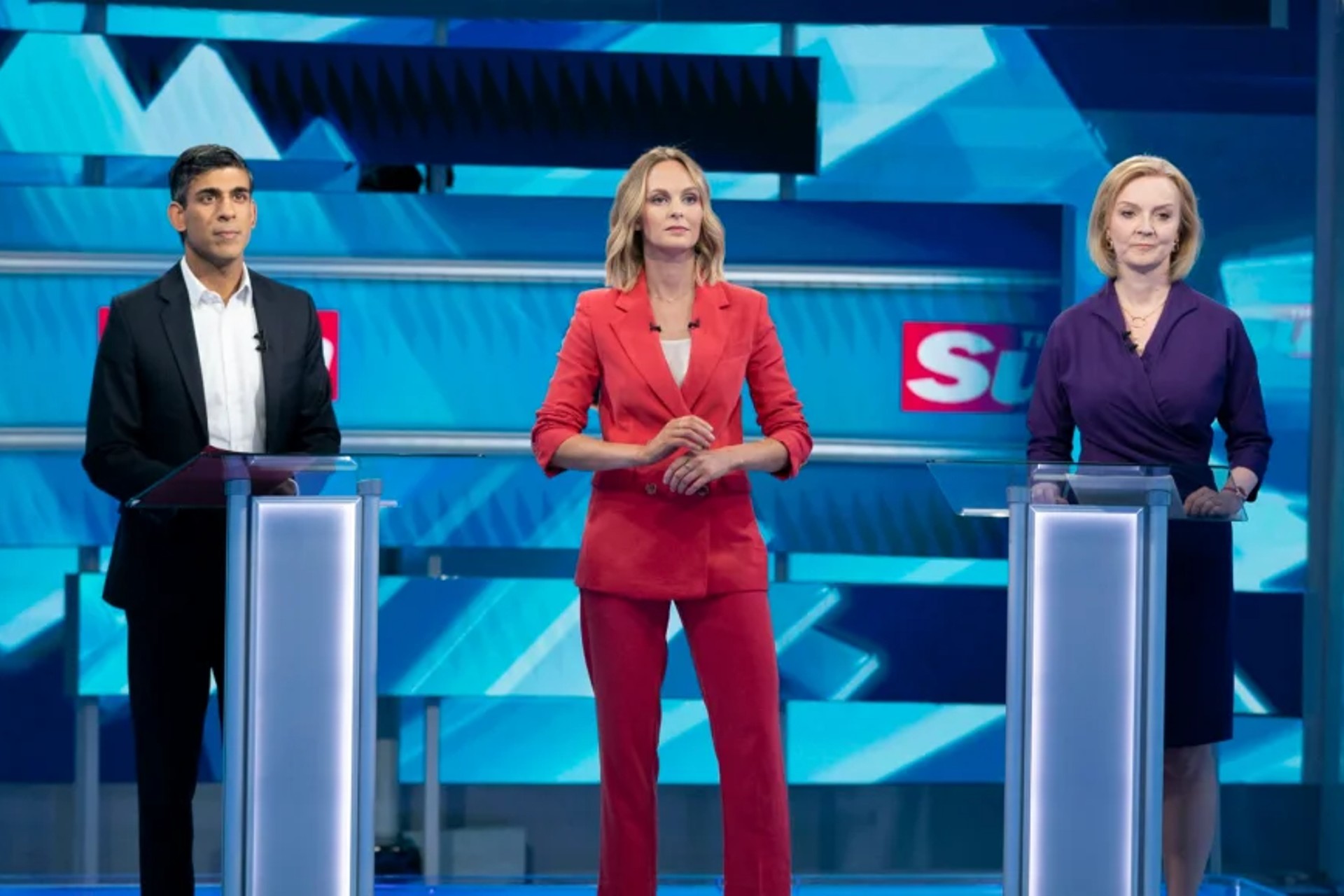 #Video Desmayo de moderadora corta abruptamente nuevo debate de Truss y Sunak #Video Desmayo de moderadora corta abruptamente nuevo debate de Truss y Sunak