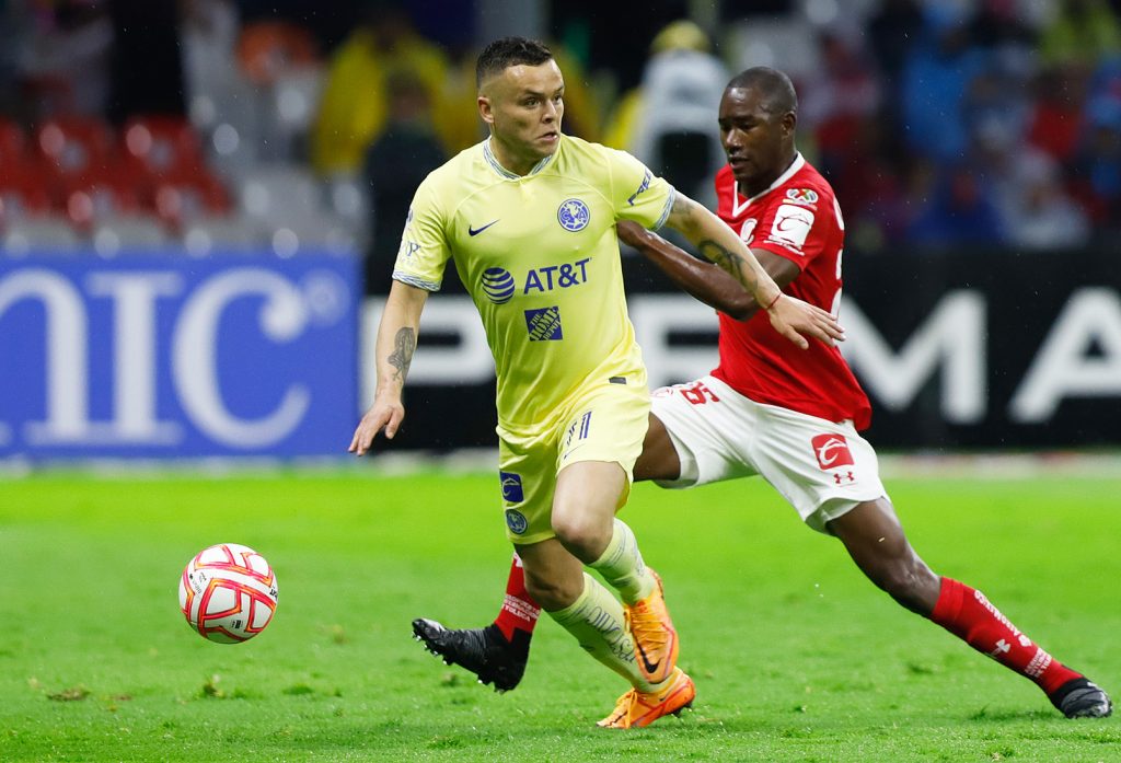 Toluca cae ante el América y pierde el liderato - el-paraguayo-sanchez-le-da-el-triunfo-al-america-sobre-el-toluca-que-pierde-el-liderato-1024x697