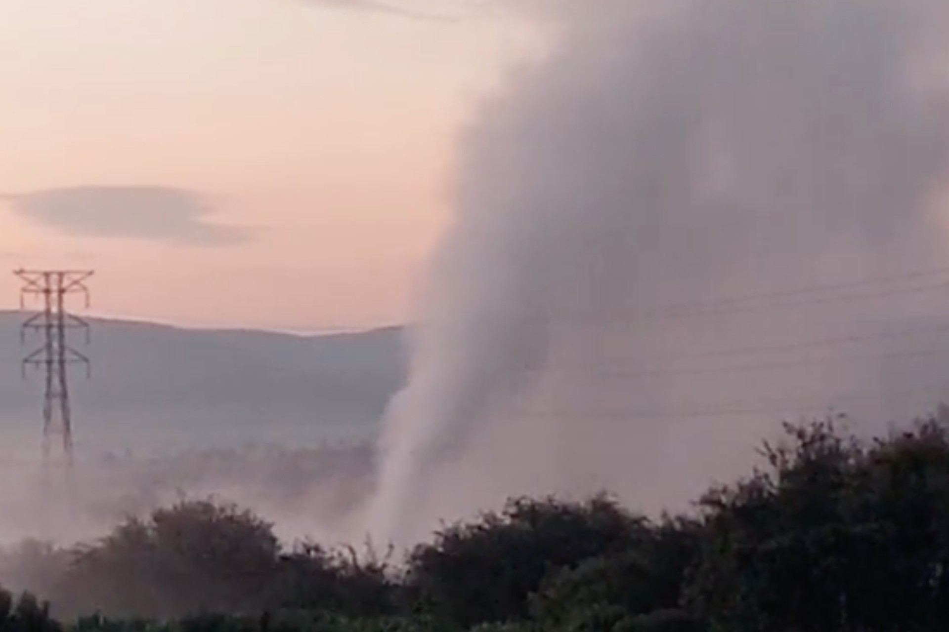 Controlan fuga de combustible por toma clandestina en Hidalgo
