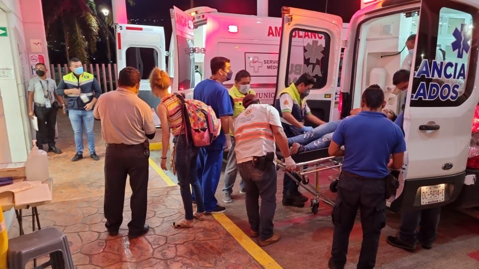 Volcadura en Chiapas deja al menos 18 migrantes heridos