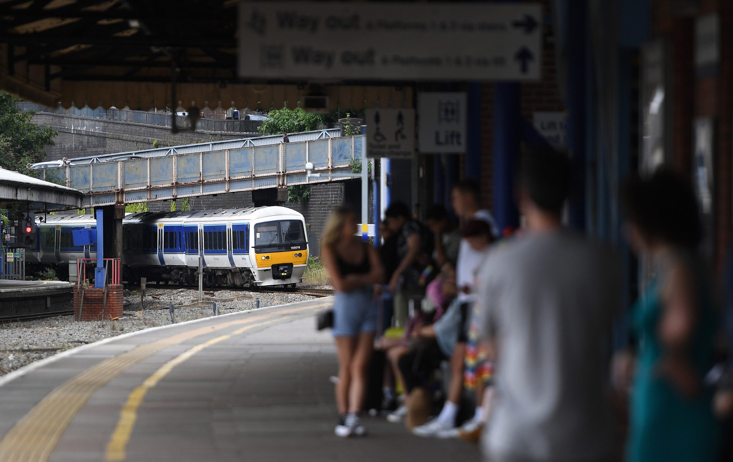 Conductores de tren en huelga en Reino Unido Conductores de tren en huelga en Reino Unido