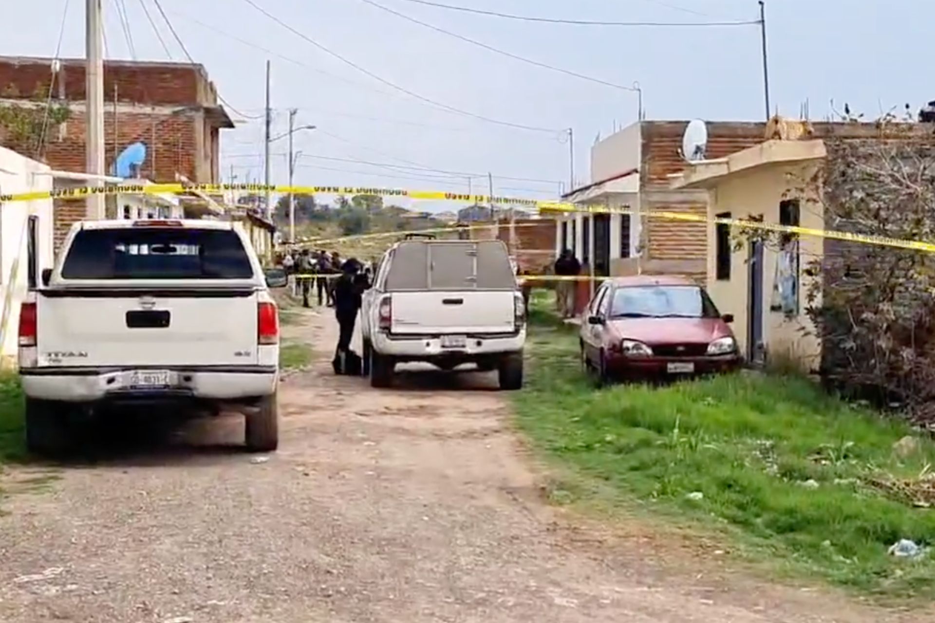 #Video Dos agentes heridos tras explosión durante operativo en Irapuato #Video Dos agentes heridos tras explosión durante operativo en Irapuato