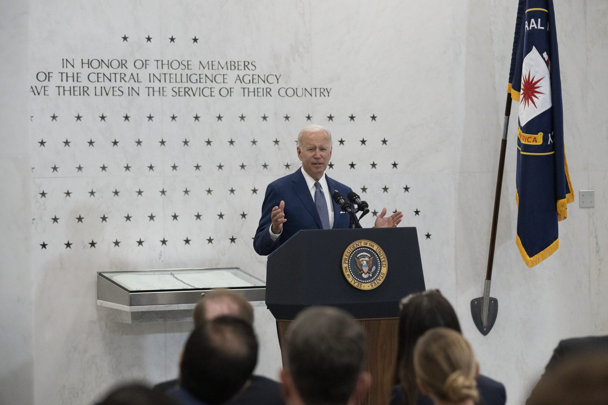 Biden se compromete a repatriar a estadounidenses detenidos en Rusia Biden se compromete a repatriar a estadounidenses detenidos en Rusia